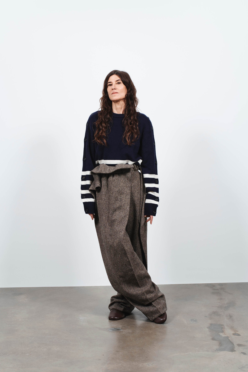 FOLD OVER TROUSERS IN BLACK & BEIGE 4