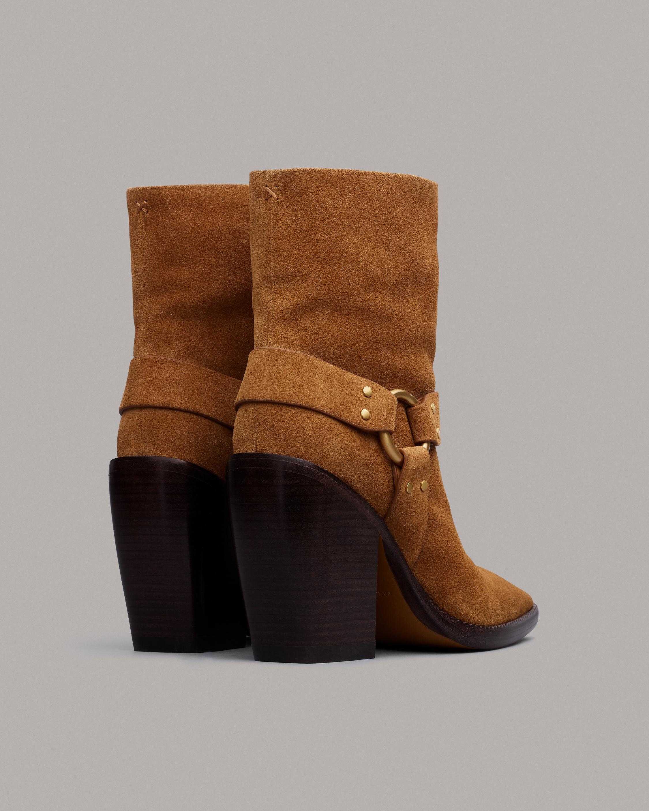 Rio Western - Suede
Heeled Boot - 3