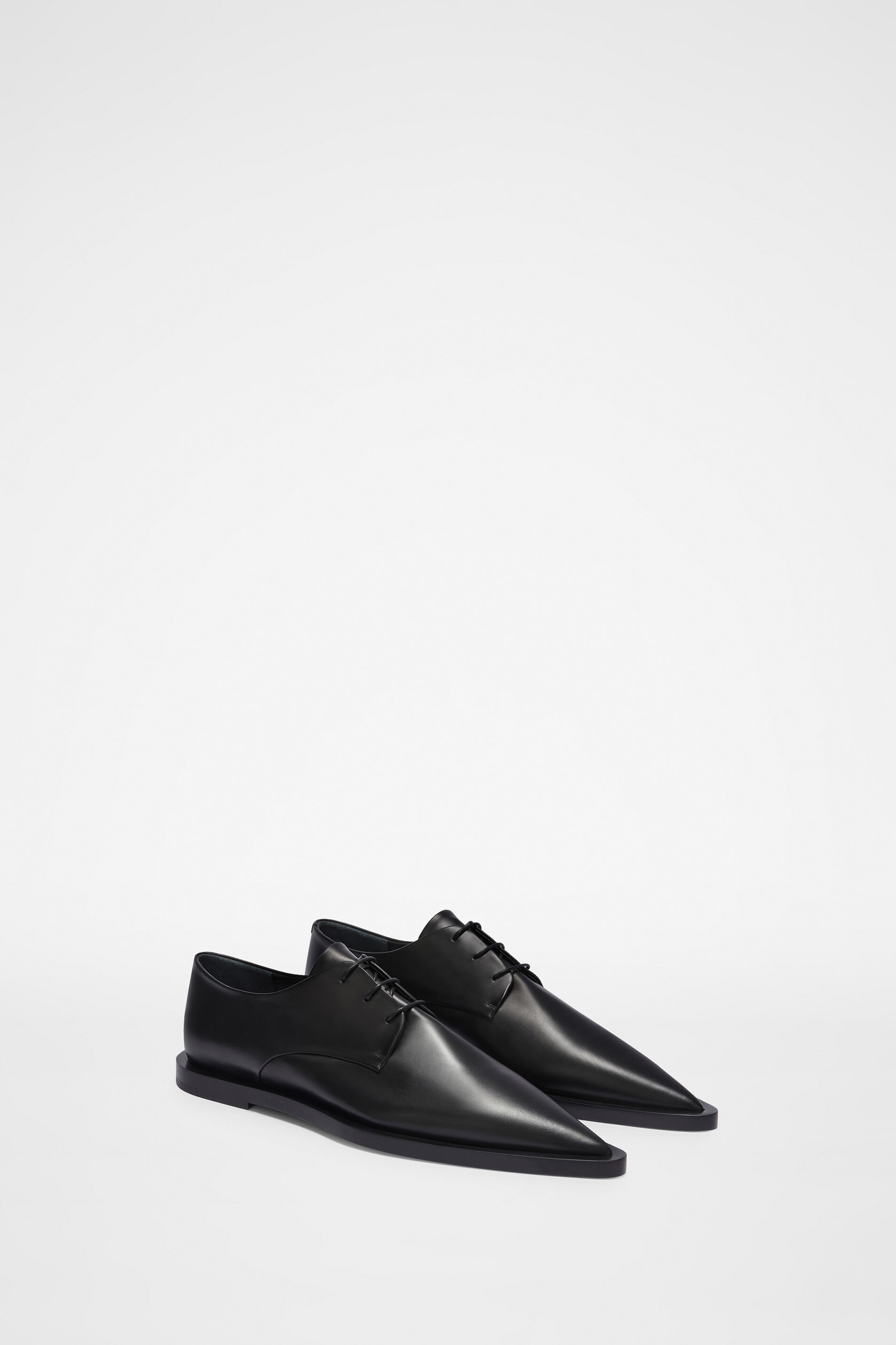 Lace-Up Shoes - 3