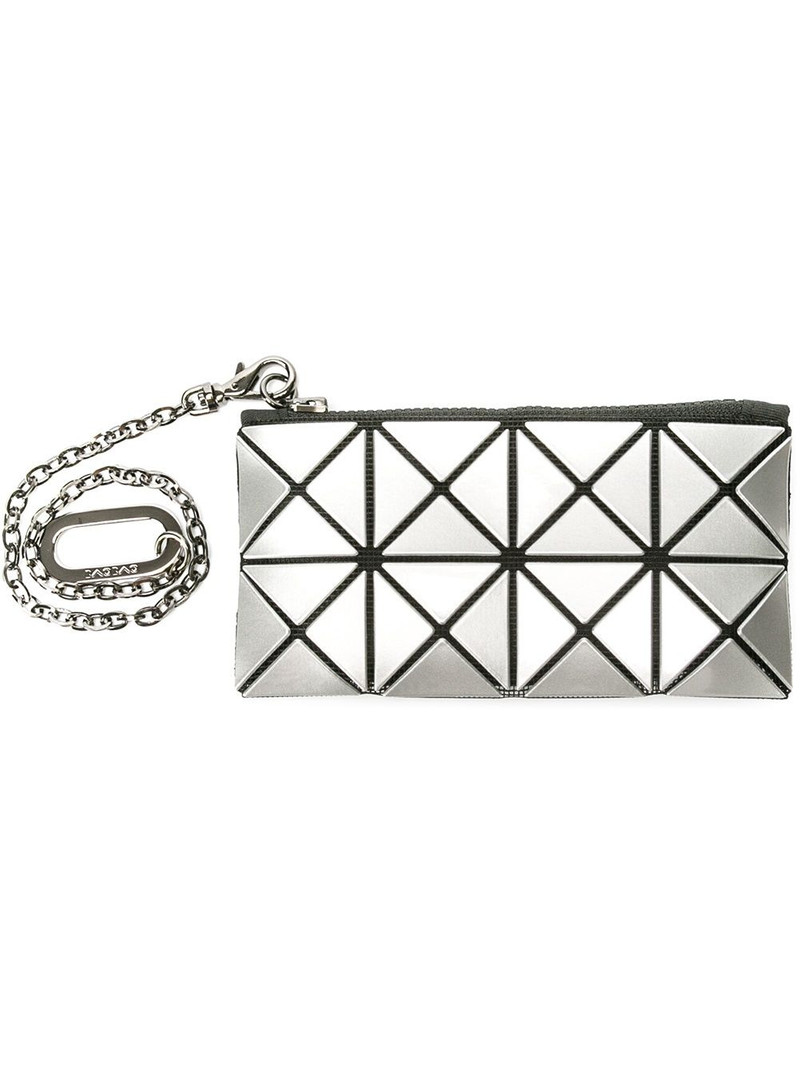 chain wristlet pass case 1
