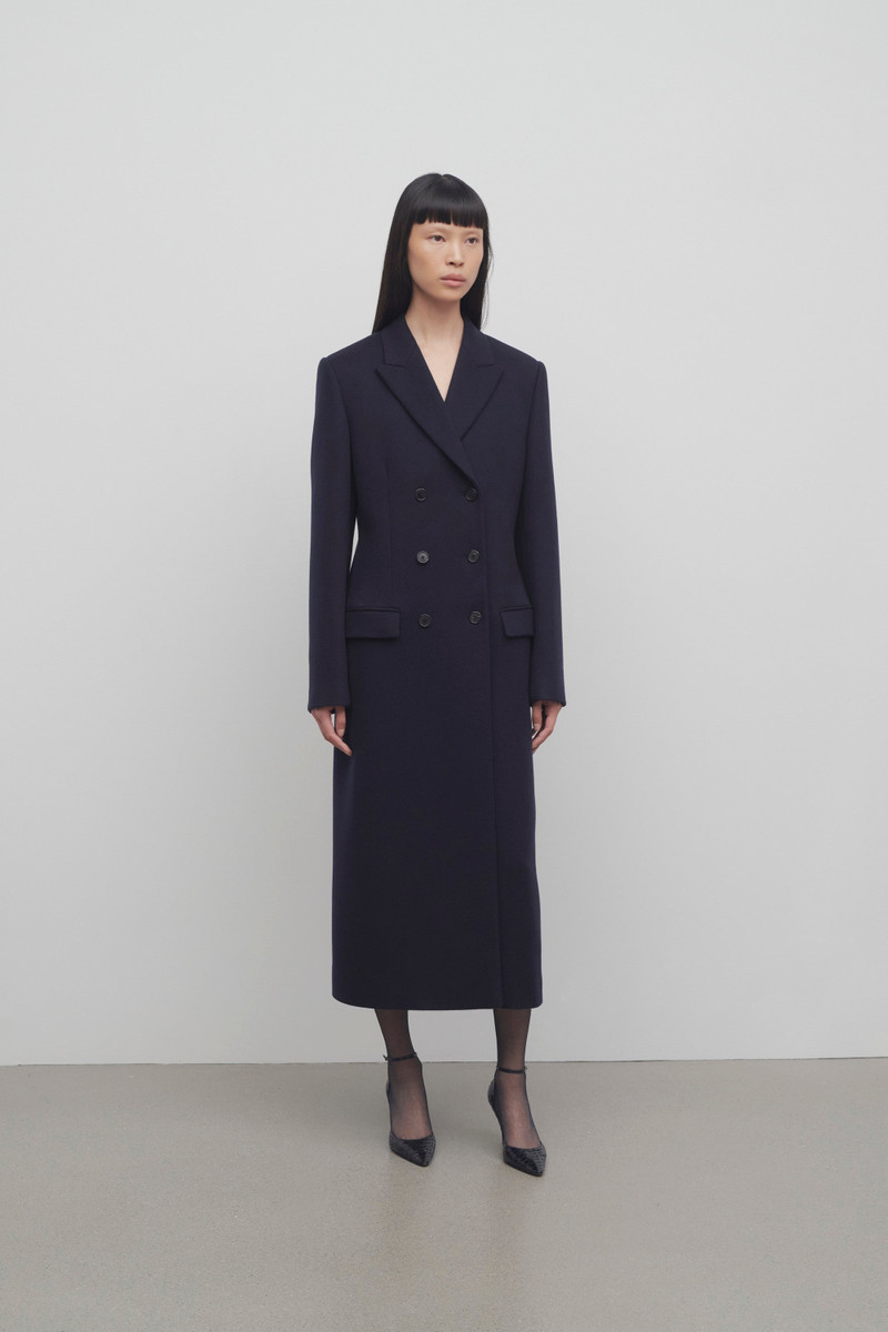 Woody Coat in Cashmere 3