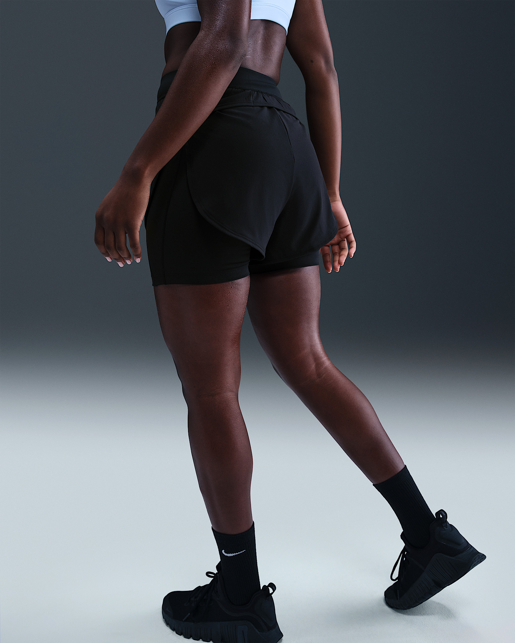 Nike Universa Women's 2-in-1 5" Shorts - 3