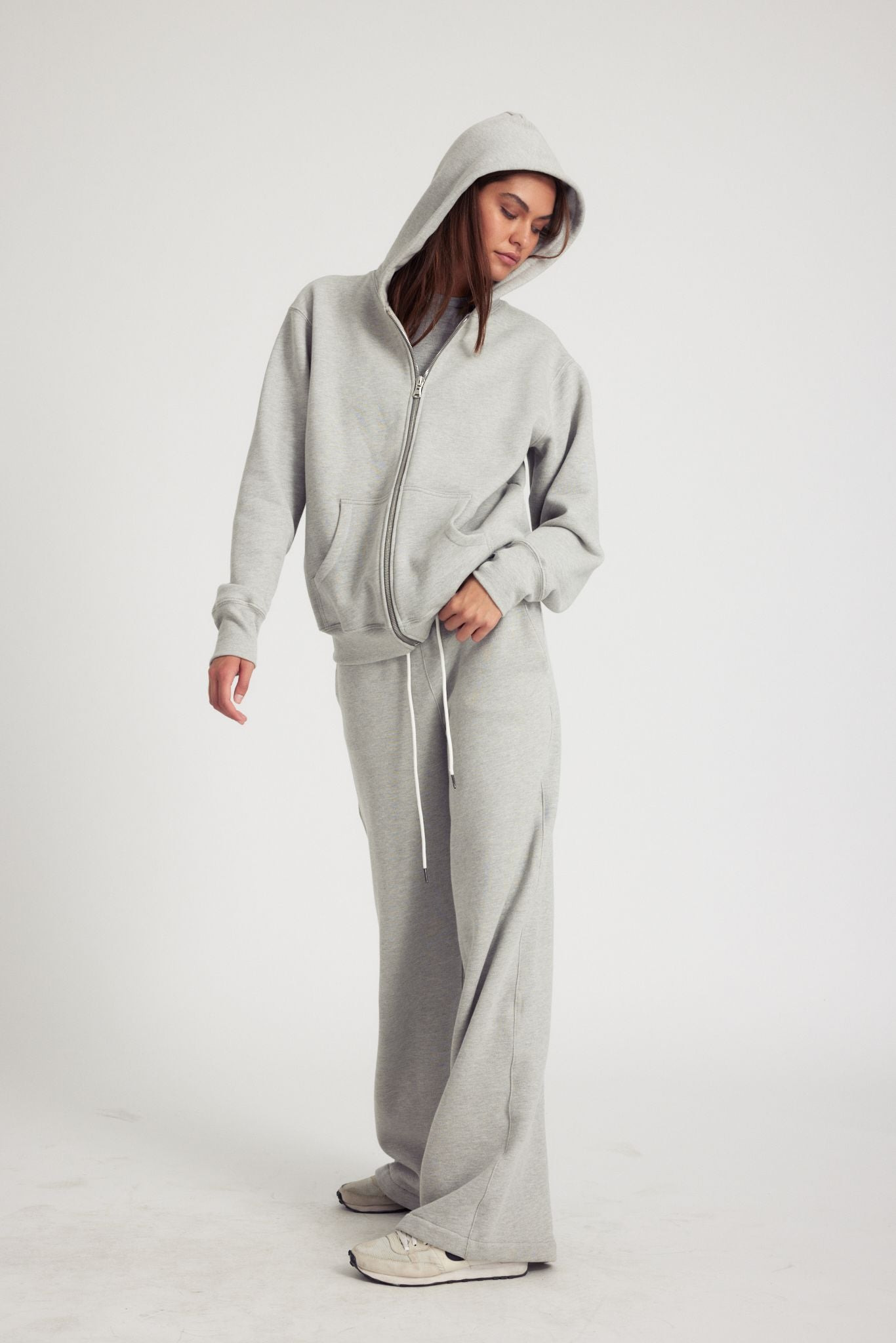 HEATHER GREY ZIP UP HOODIE - 4