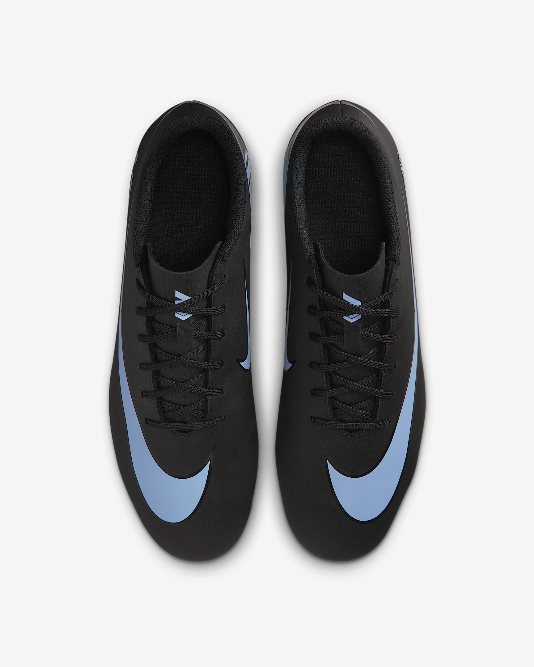 Nike Mercurial Vapor 16 Club Multi-Ground Low-Top Soccer Cleats - 4