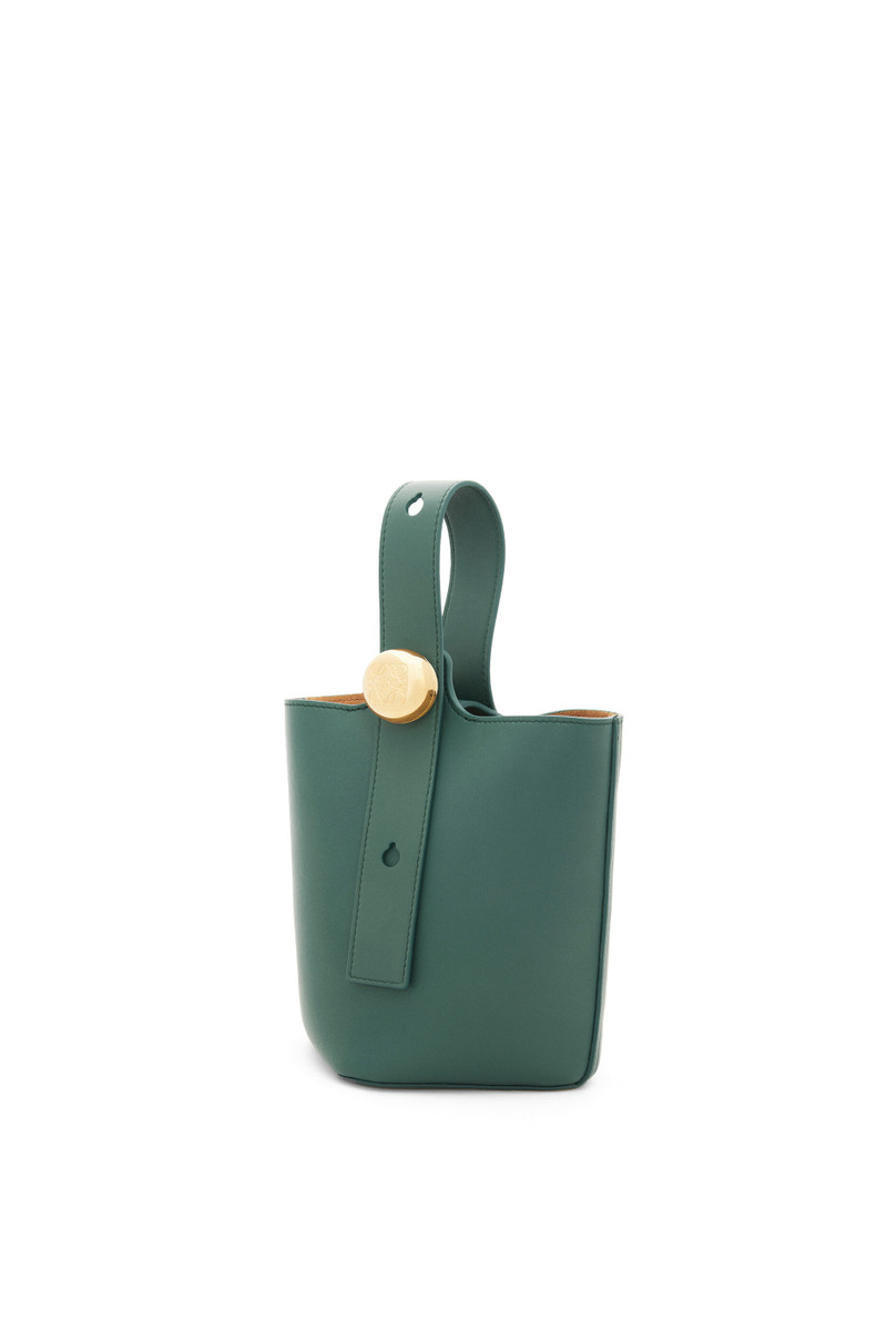 Loewe Mini Pebble bucket in smooth calfskin outlook