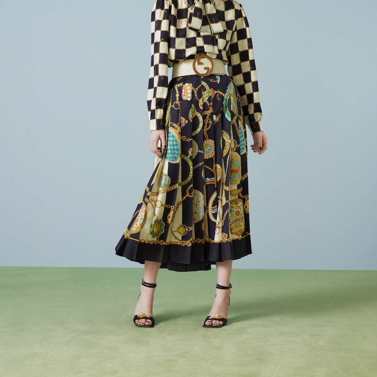 Gucci jewel and chain print silk skirt - 5