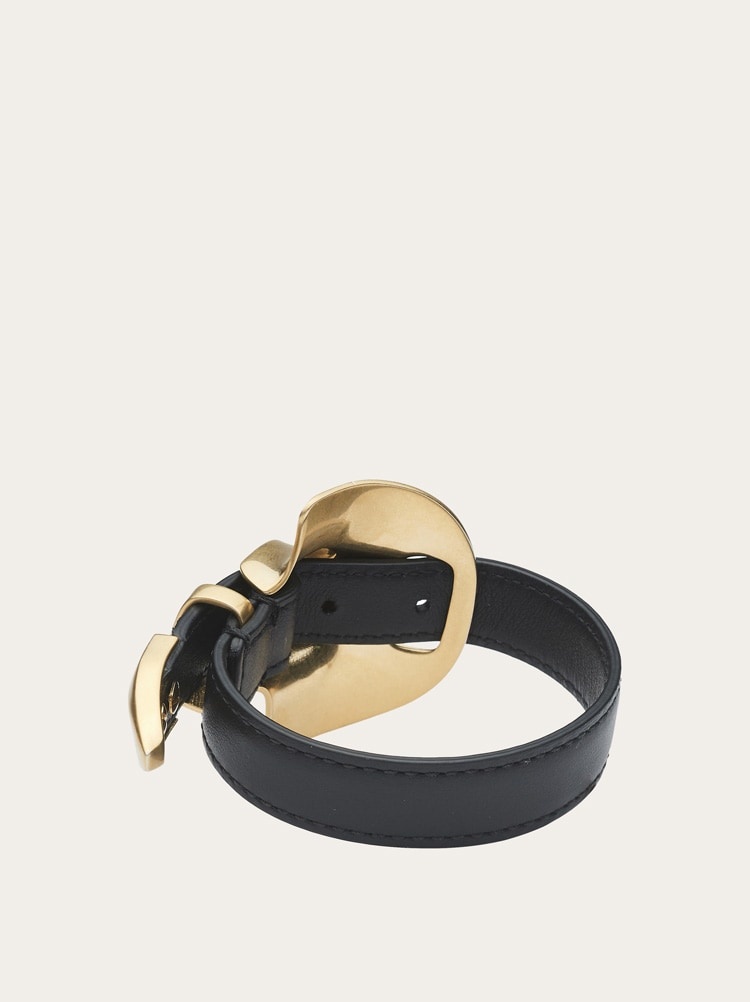 BRACELET WITH SCULPTURAL BUCKLE - 2