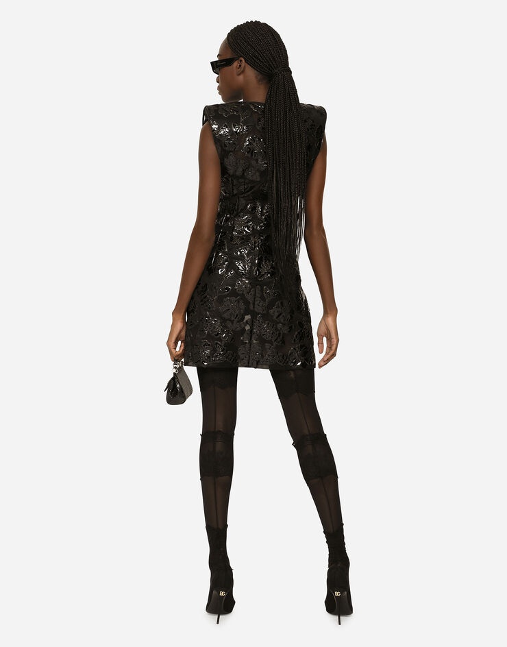 Short marquisette dress with patent floral embellishment - 3
