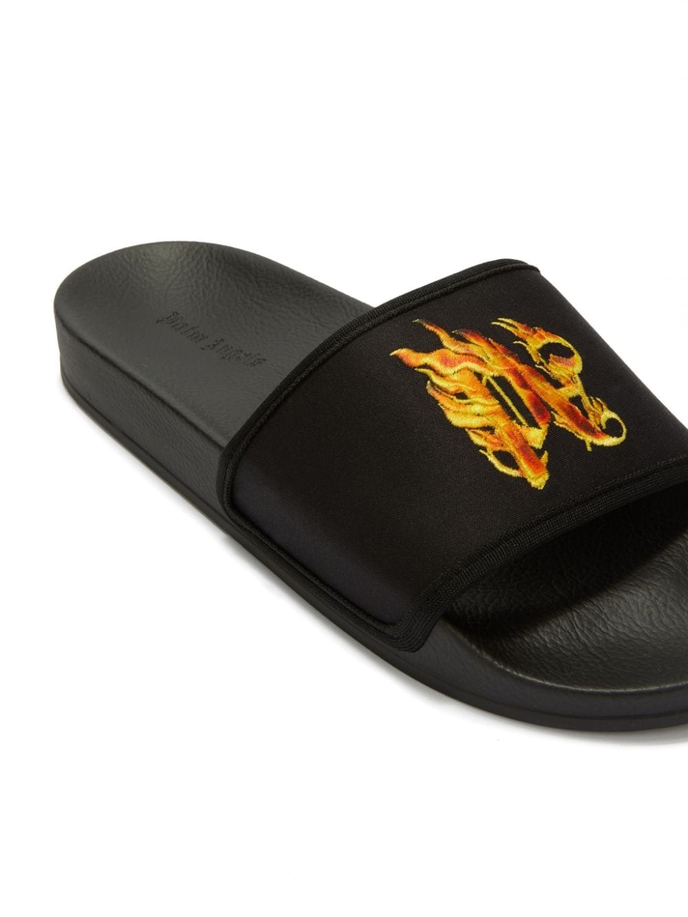 monogram-embossed pool slides - 4