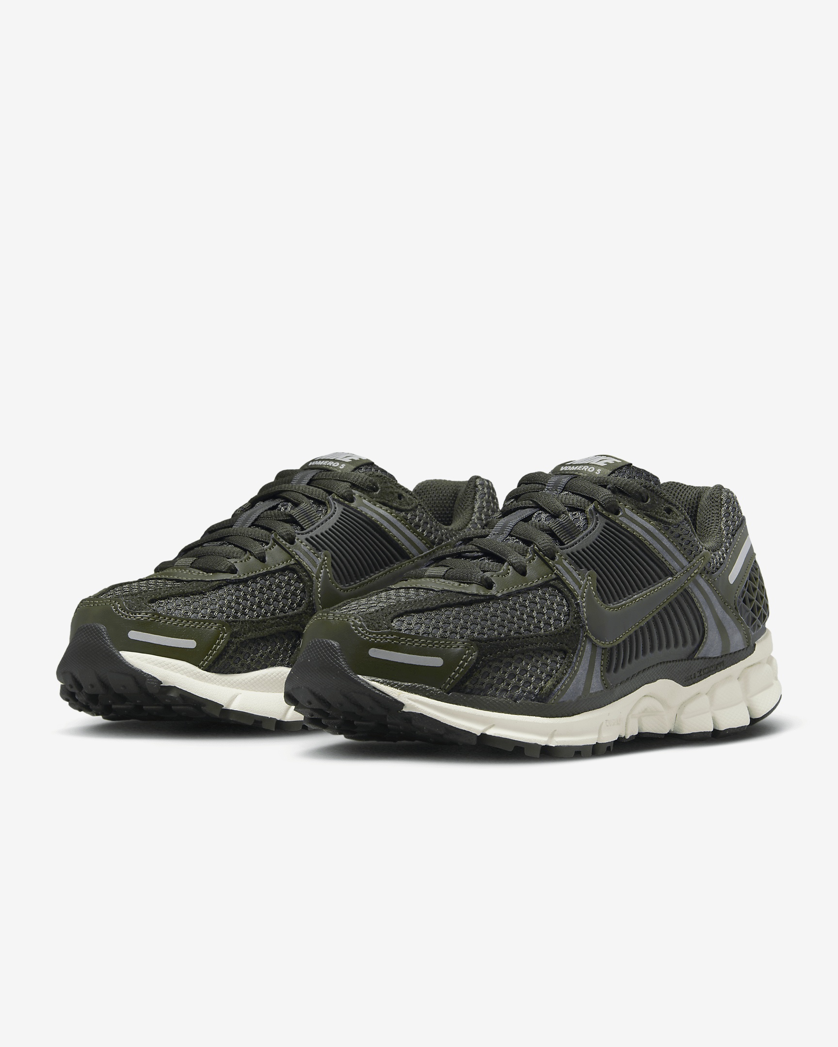 Nike Zoom Vomero 5 Women's Shoes - 5