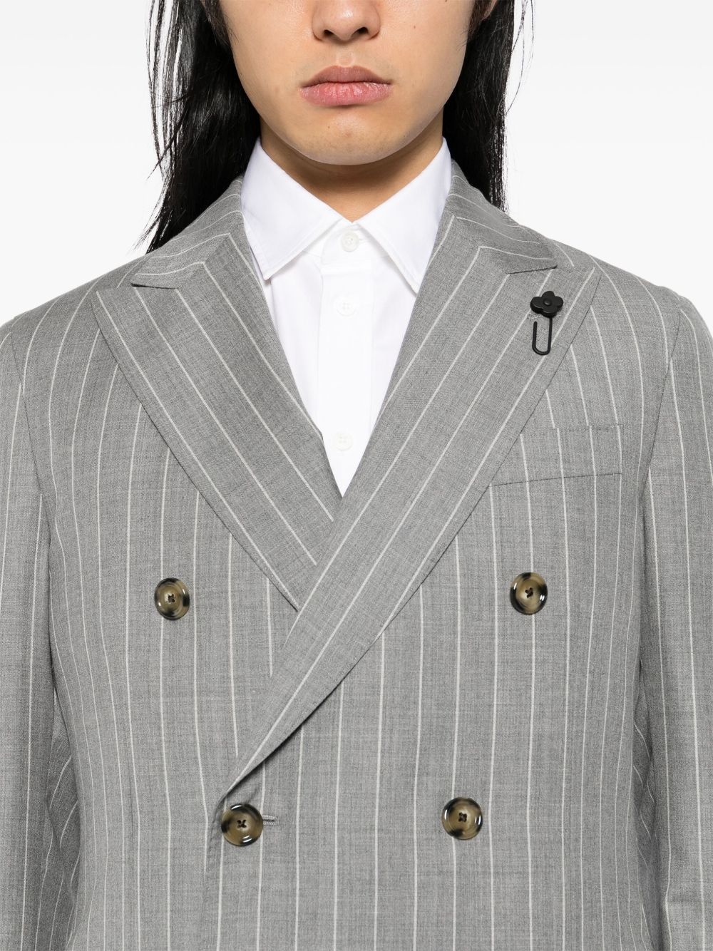wool suit - 4