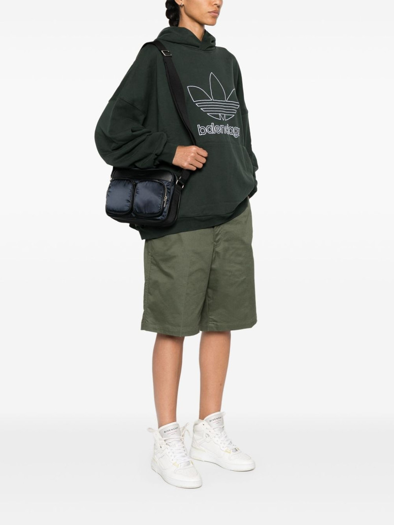 SAINT LAURENT logo-print shoulder bag outlook