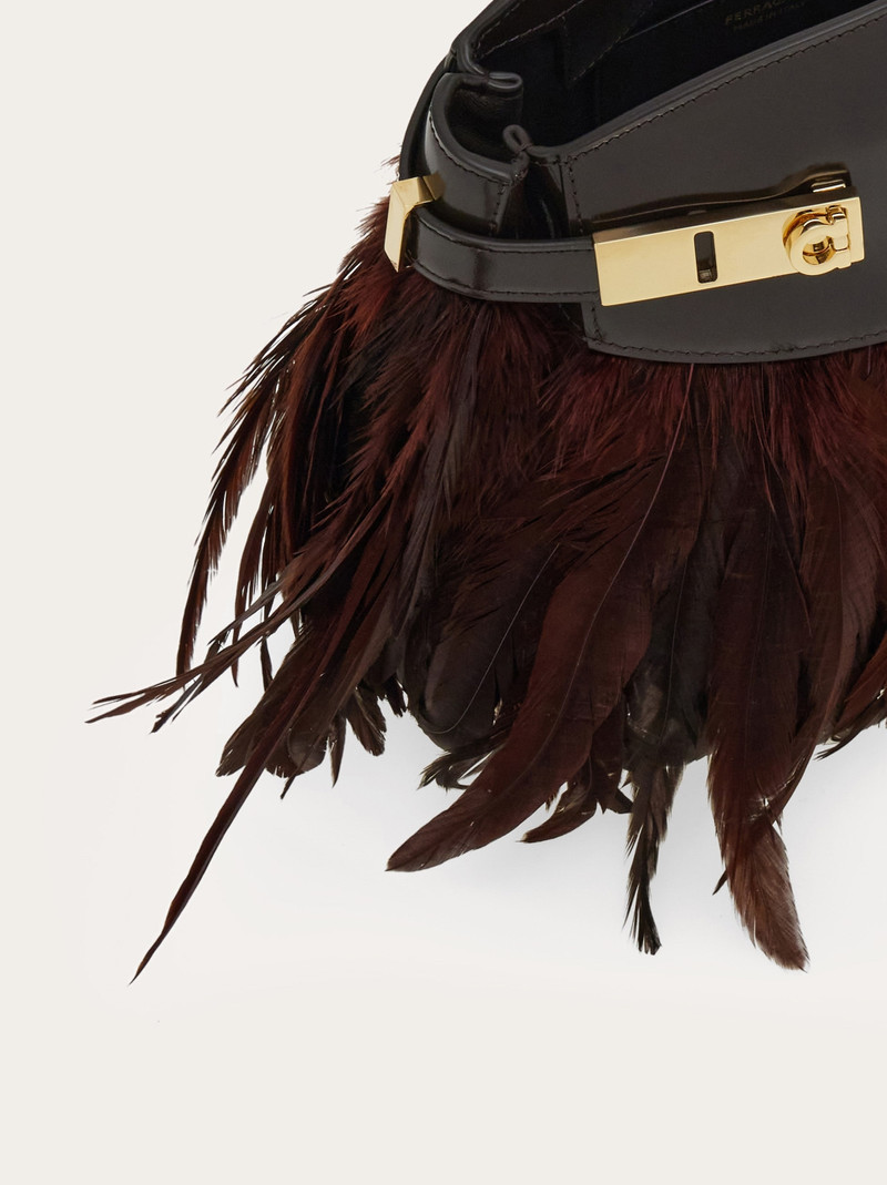 Hug soft crossbody bag with feathers (XS) 8
