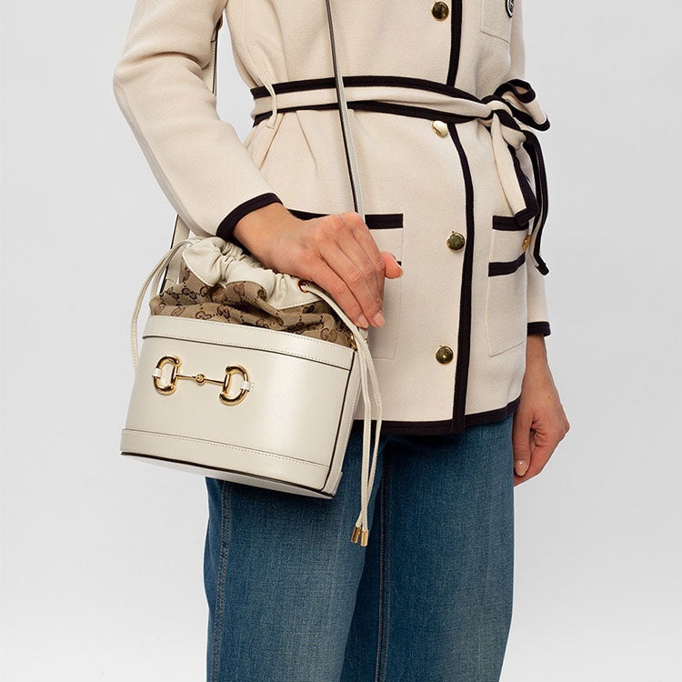 (WMNS) Gucci Horsebit 1955 Retro Gold buckle Logo Canvas Drawstring Shoulder Messenger Bag White 602 - 9