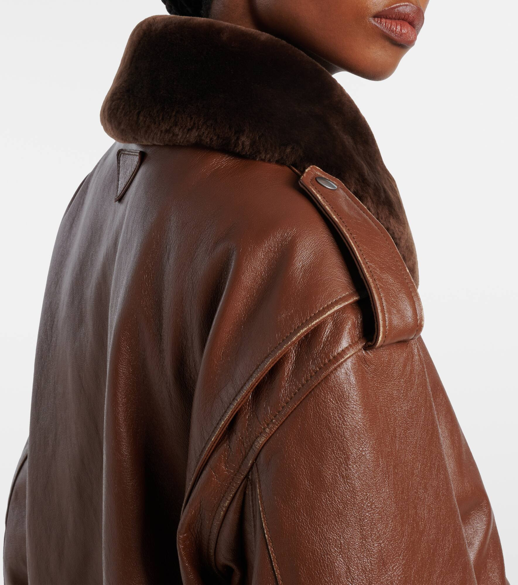Shearling-trimmed leather jacket - 5
