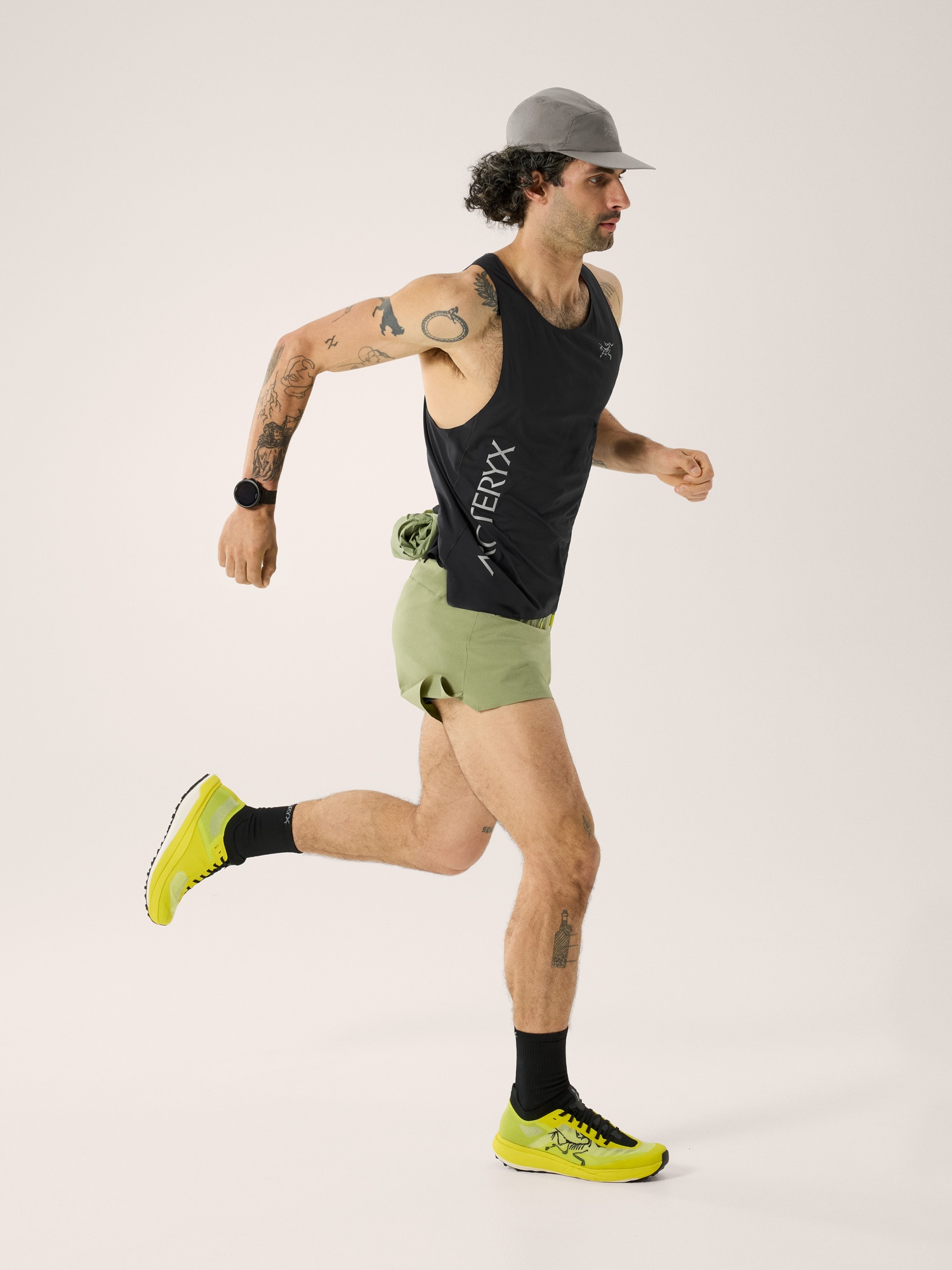 Norvan Downword Logo Tank - 4