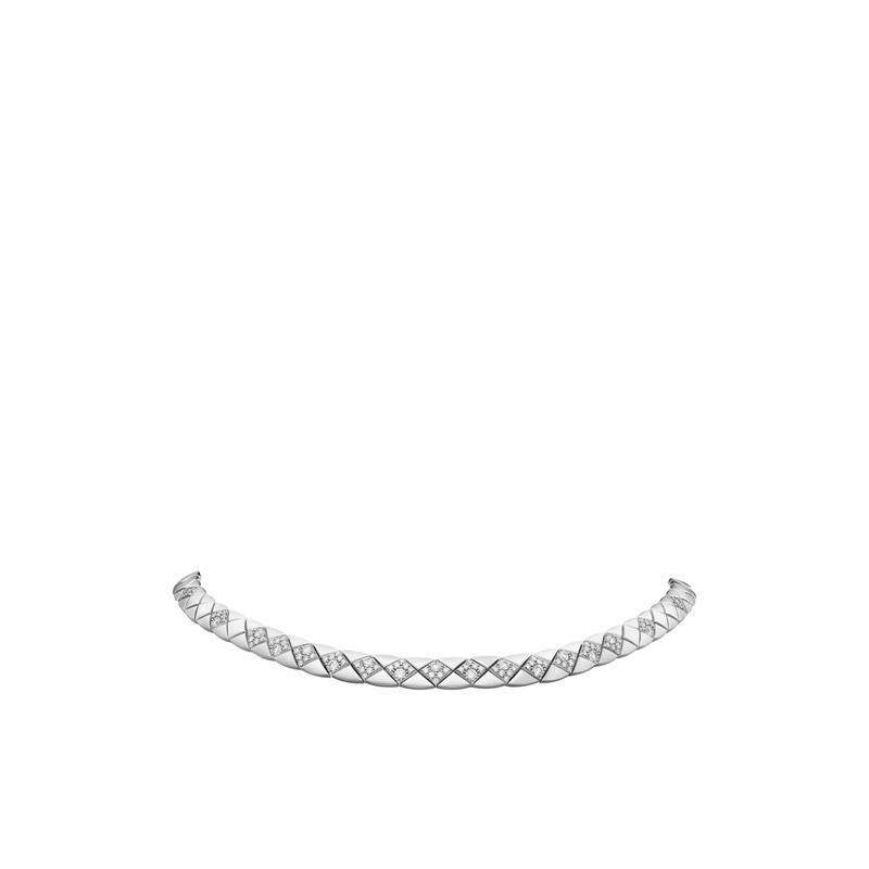 CHANEL Coco Crush supple short necklace outlook