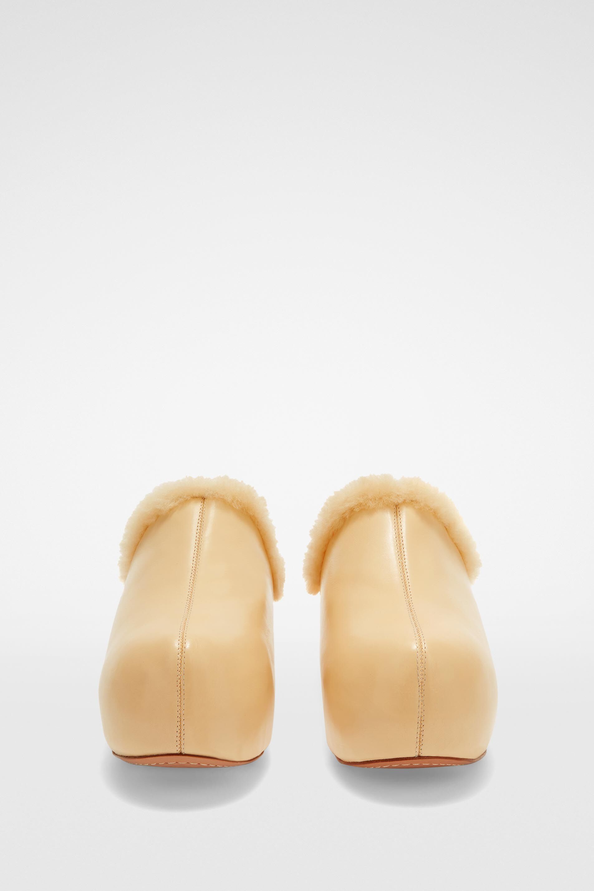 Clogs - 5