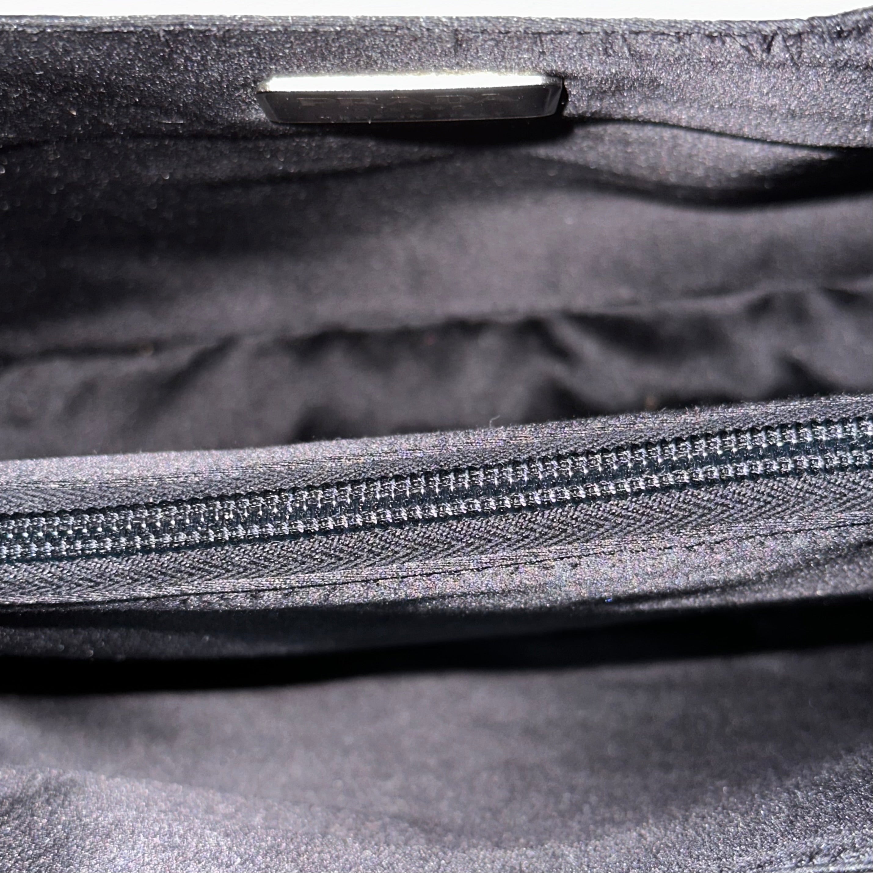 PRADA Fall Winter 1998 Unborn Calf Leather Plastic Handle Hand Bag - 8