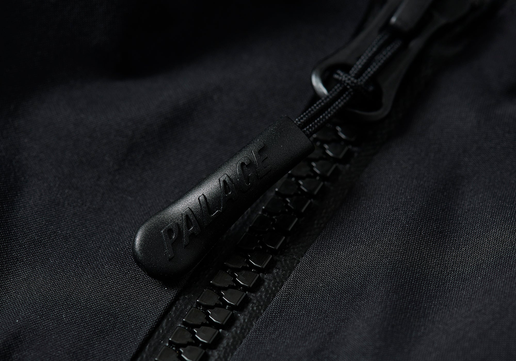 GORE-TEX R-TEK JACKET BLACK - 9