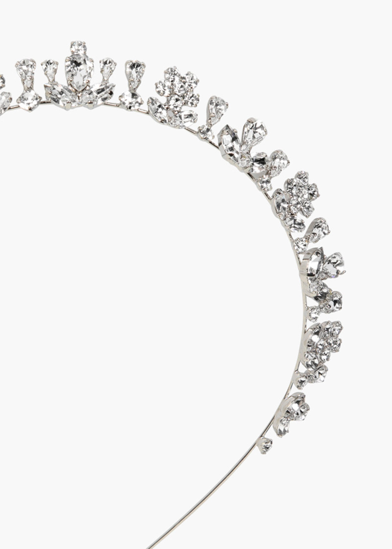Anne Tiara 4