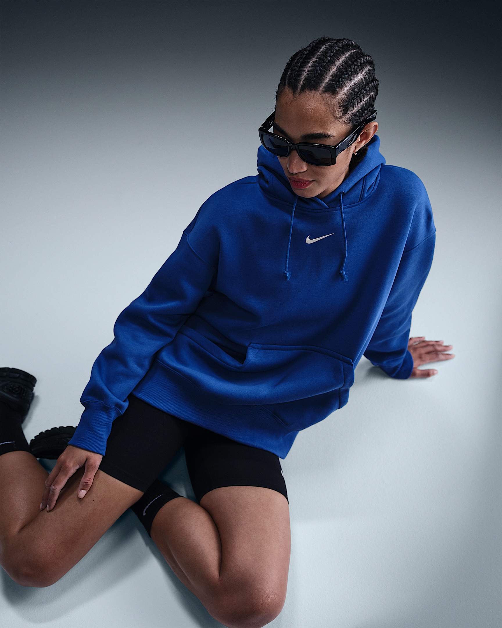 Nike Sportswear Phoenix Fleece Women's Oversized Pullover Hoodie - 3