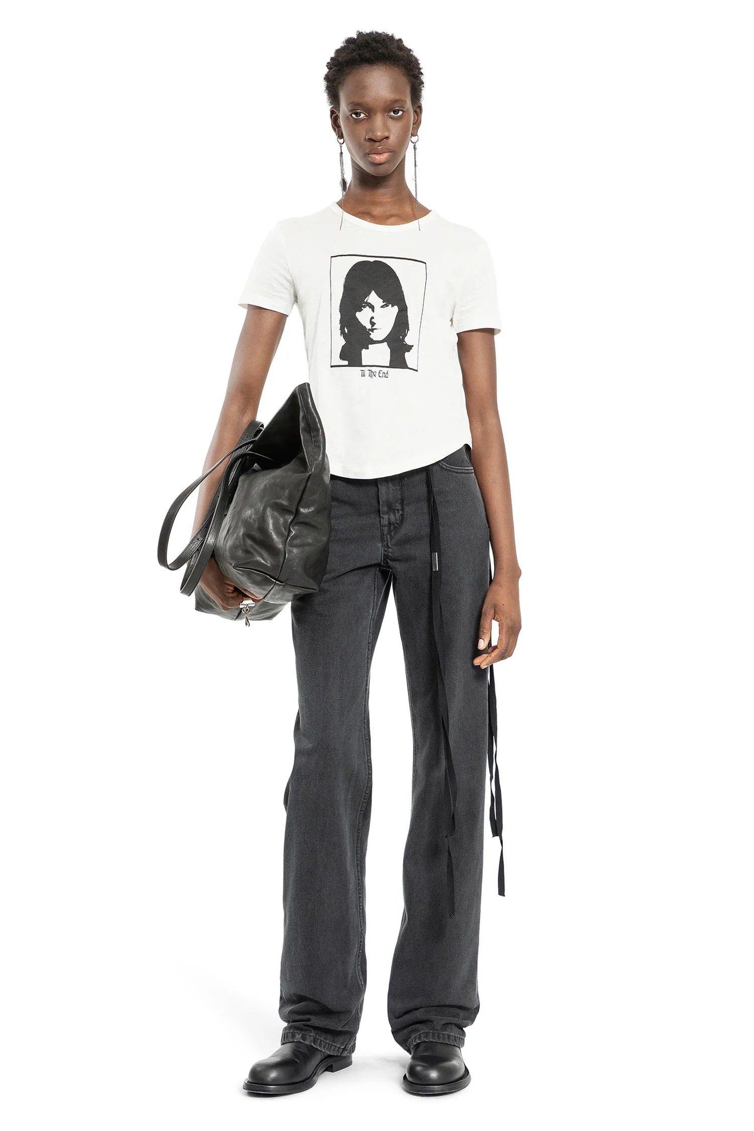 Ona-5-Pocket-Flared-Slim-Jeans - 4