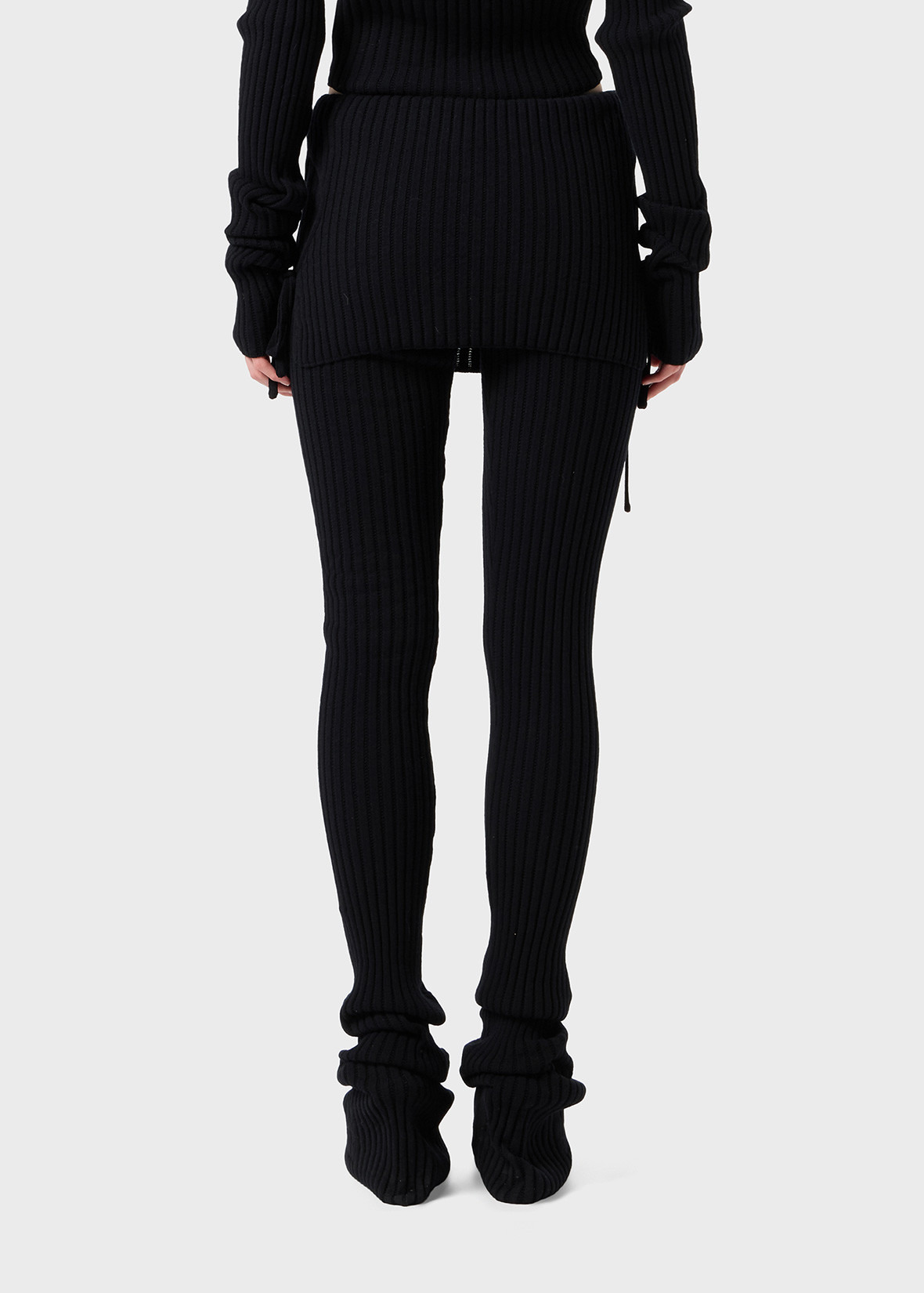 KNITTED LEGGINGS WITH CUT-OUTS AND LACES - 4