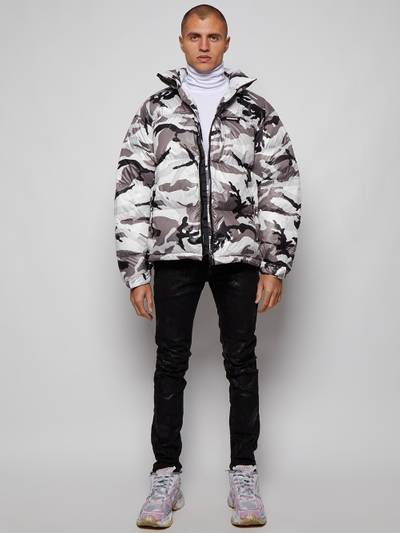 VETEMENTS Logo Camo Puffer Jacket White Grey And Black outlook