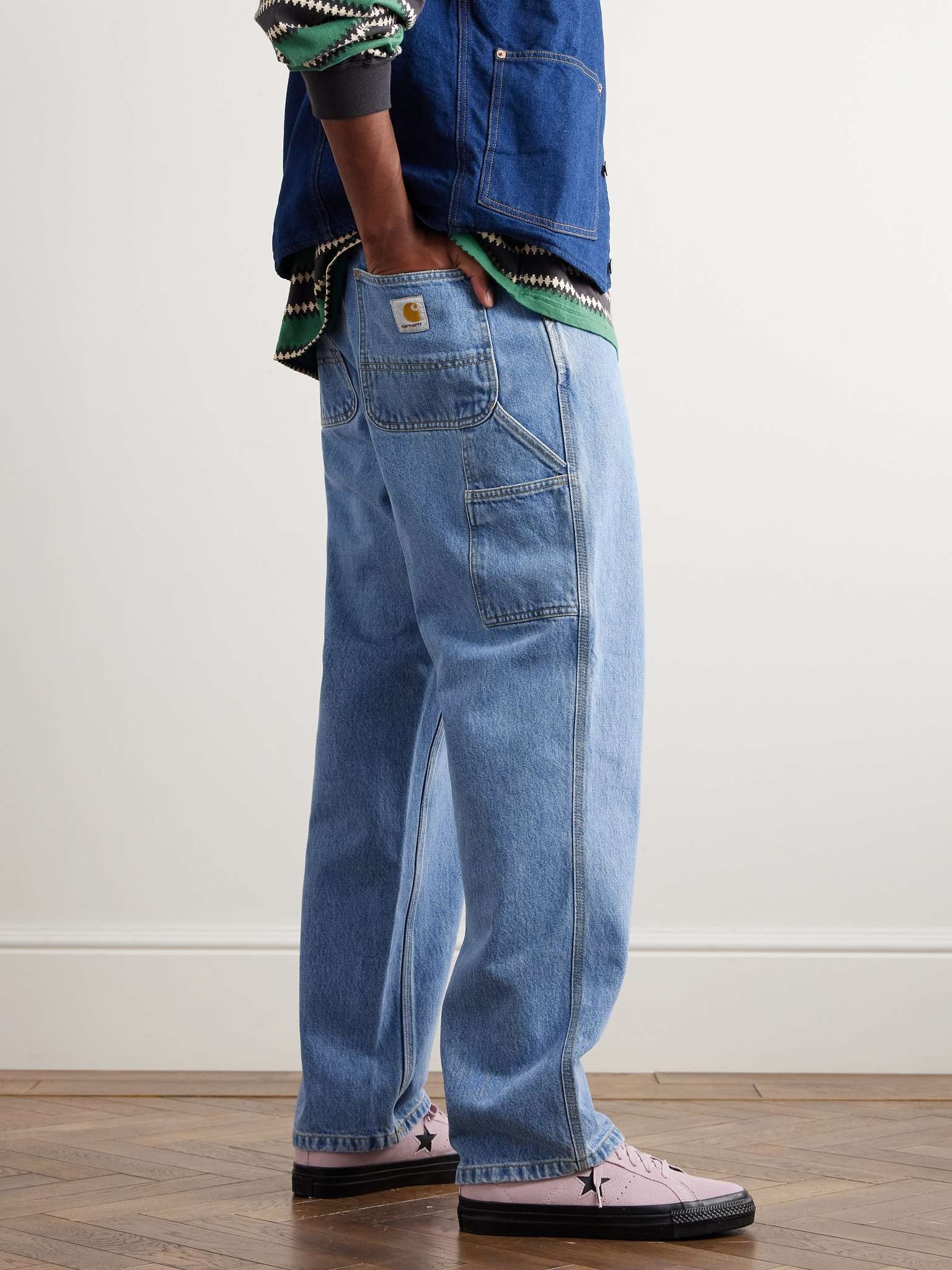 Single Knee Straight-Leg Jeans - 4