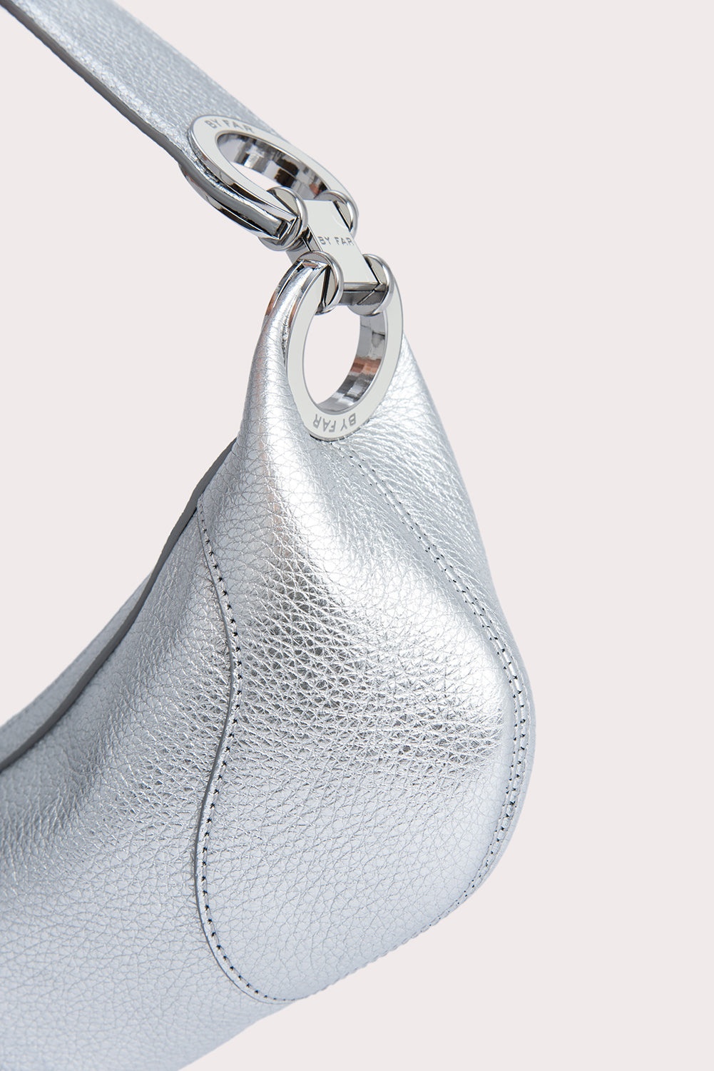 Mini Amira Silver Flat Grain Leather - 5