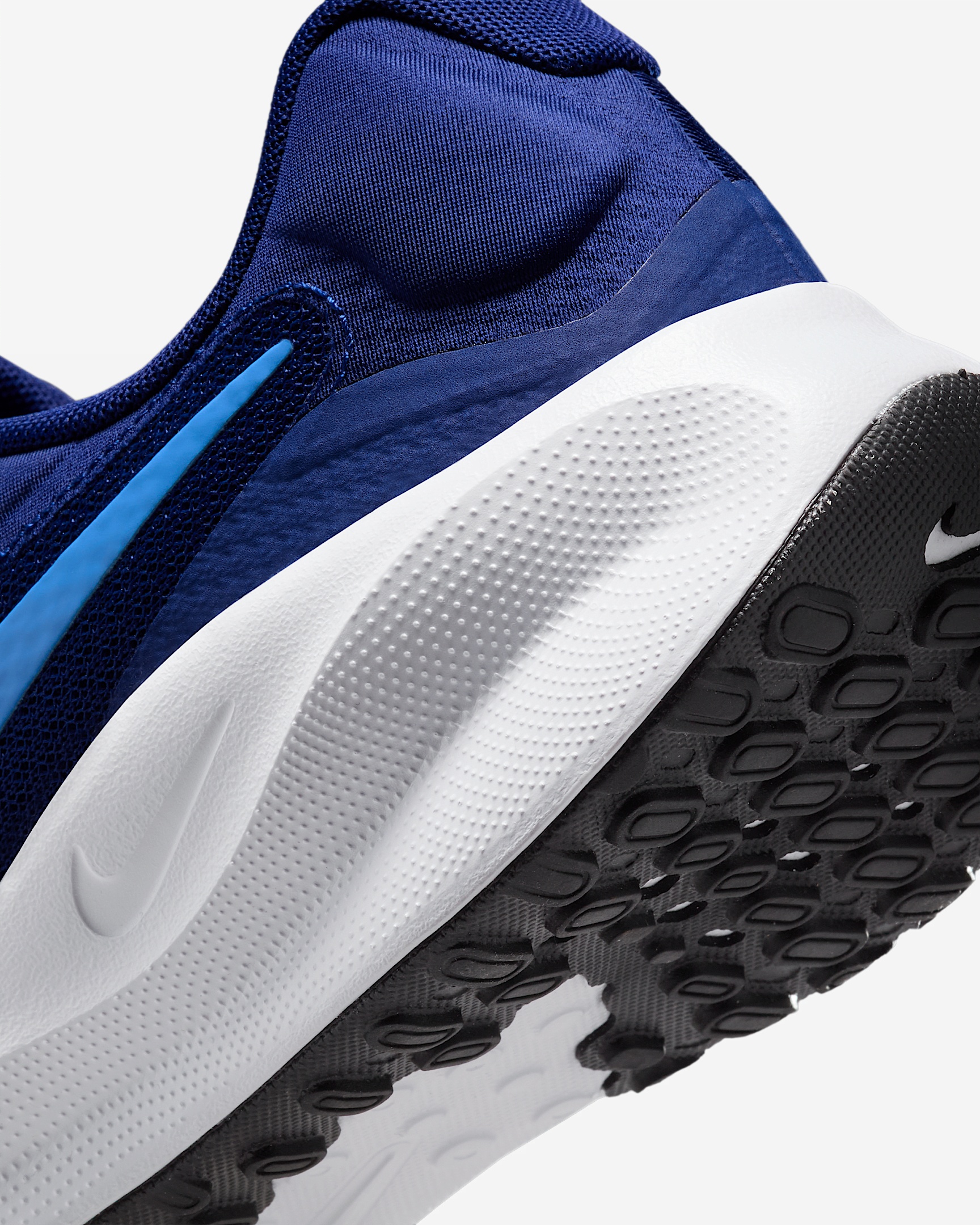 Nike Revolution 7 Men's Road Running Shoes - 8