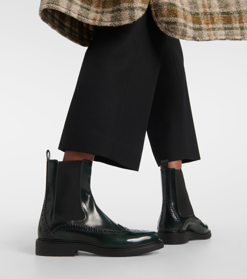 Leather Chelsea boots 7
