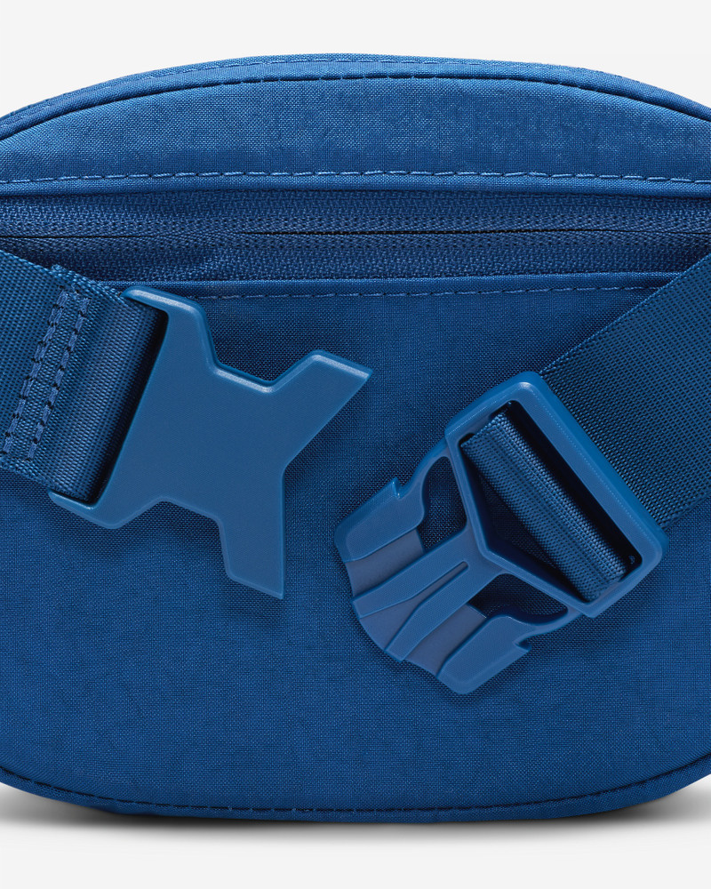 Nike Aura Crossbody Bag (2L) 7