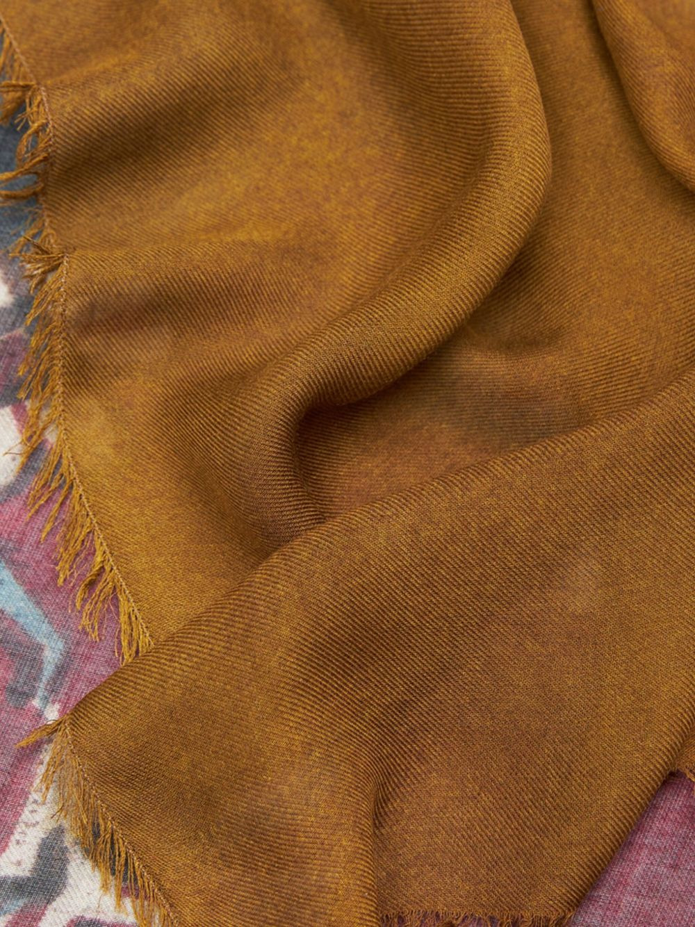 carpet-patterned scarf - 2