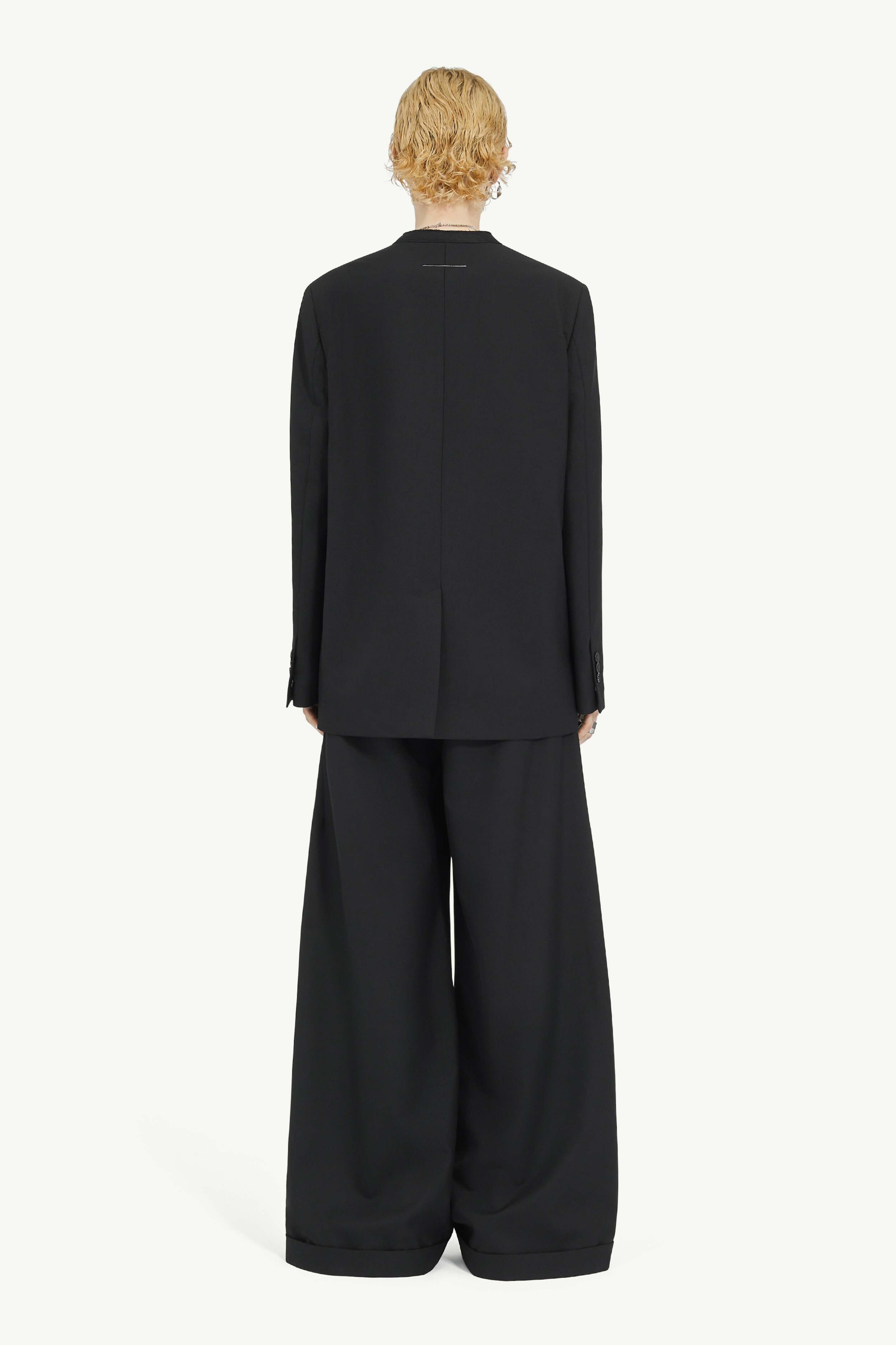Collarless Padded Suit Jacket - 4