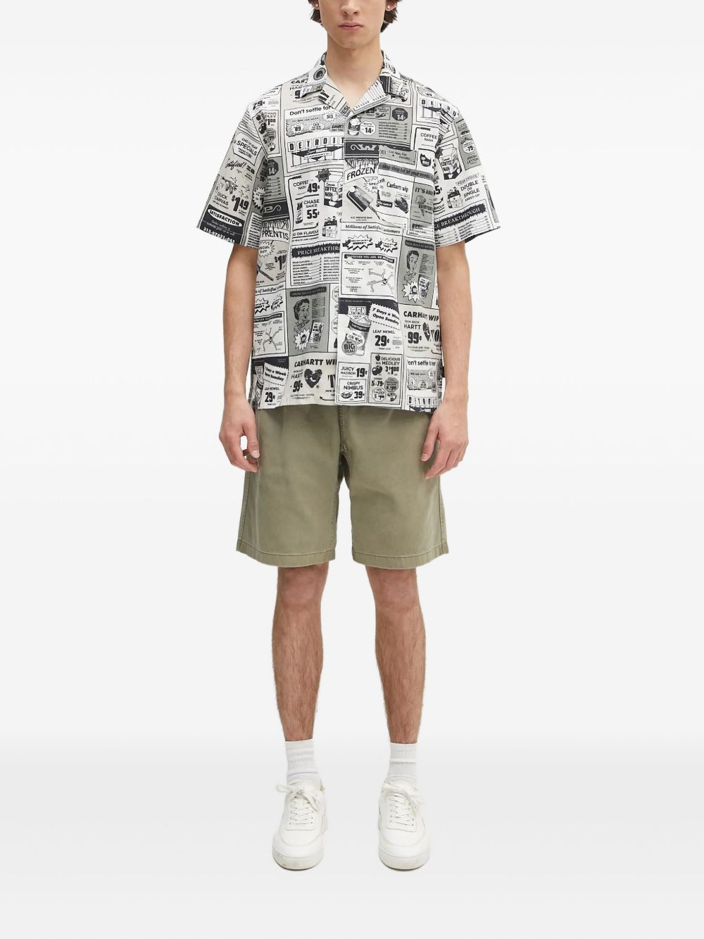 newspaper-print short-sleeve shirt - 2