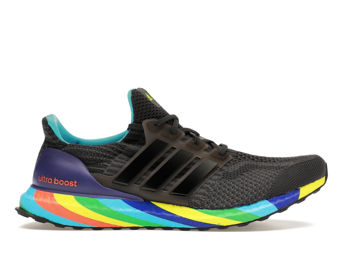 adidas Ultra Boost 5.0 DNA Pride Carbon - 1