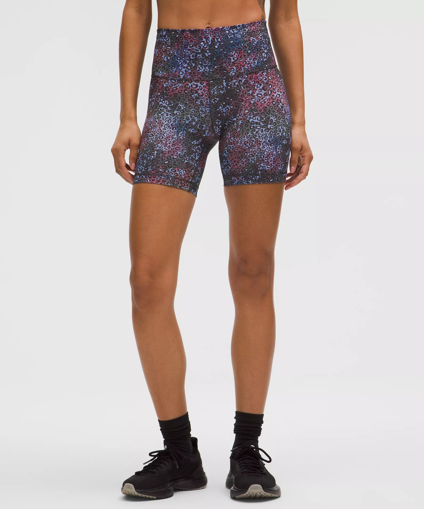 Wunder Train High-Rise Short 6" - 2