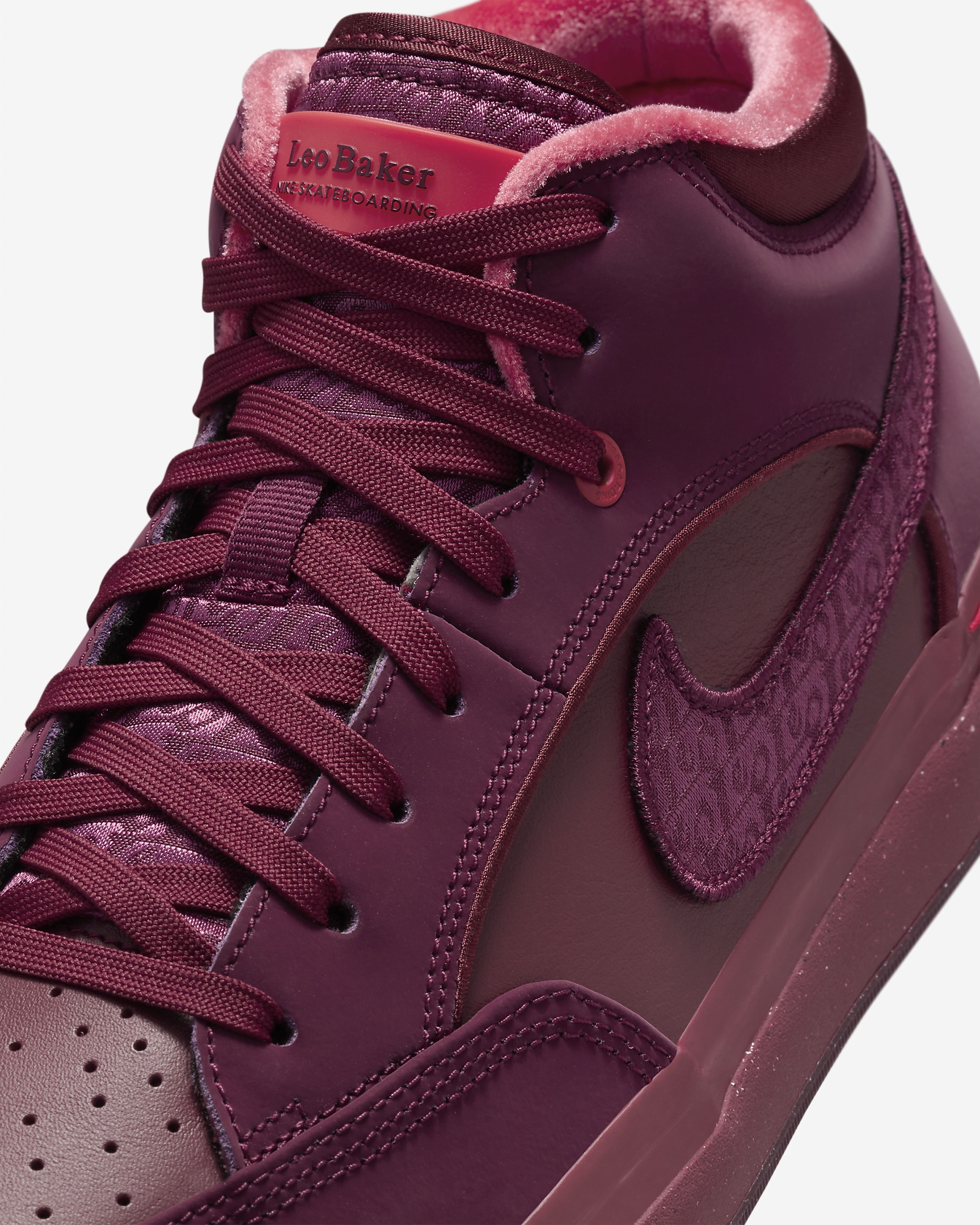 Nike SB React Leo Premium Skate Shoes