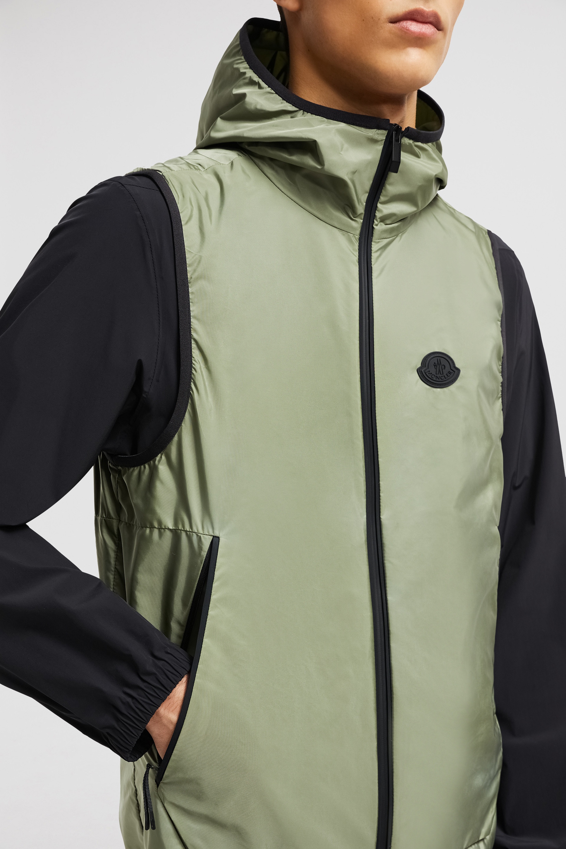 Moretan Hooded Vest - 6
