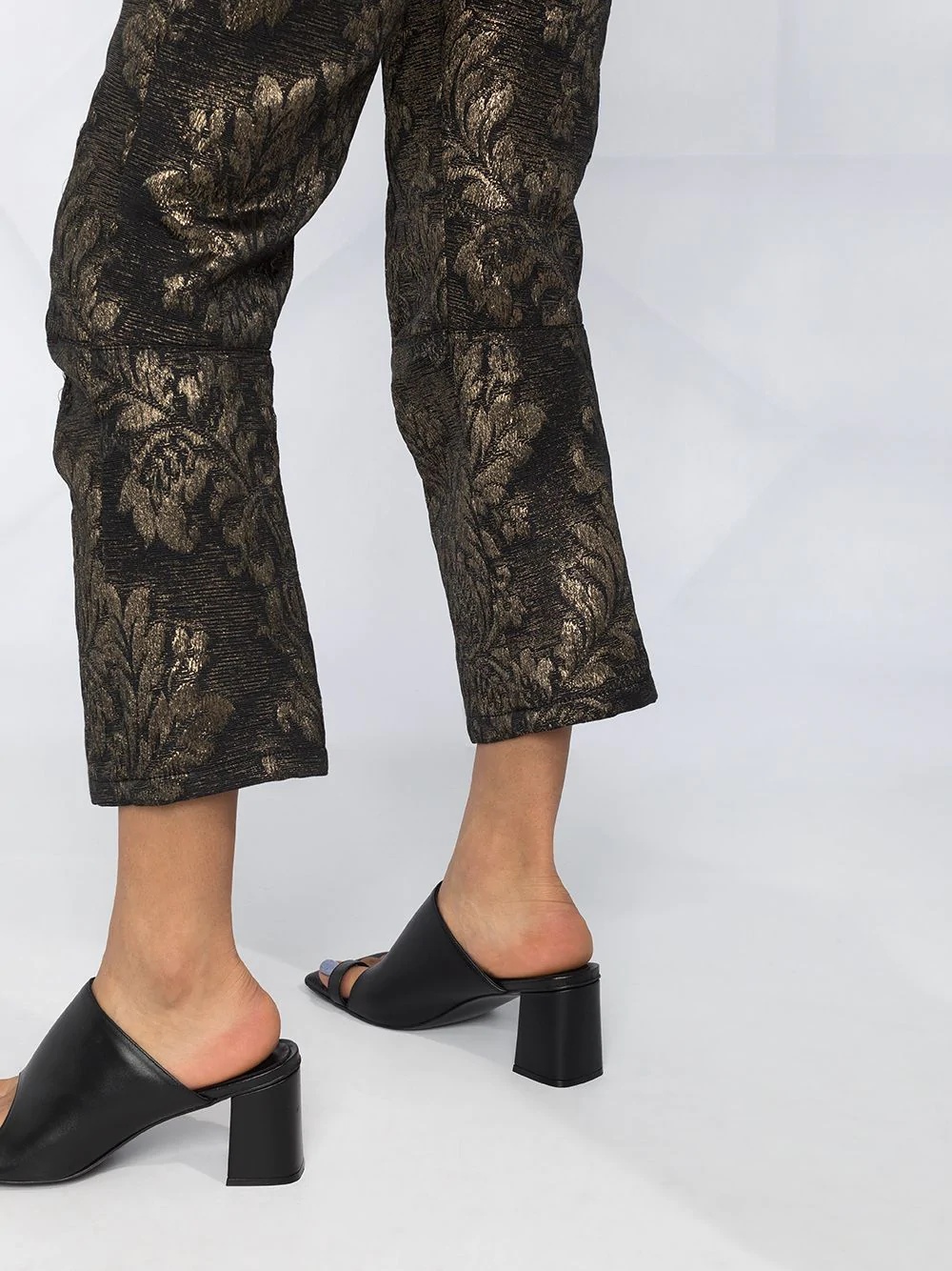 cropped metallic thread trousers - 3