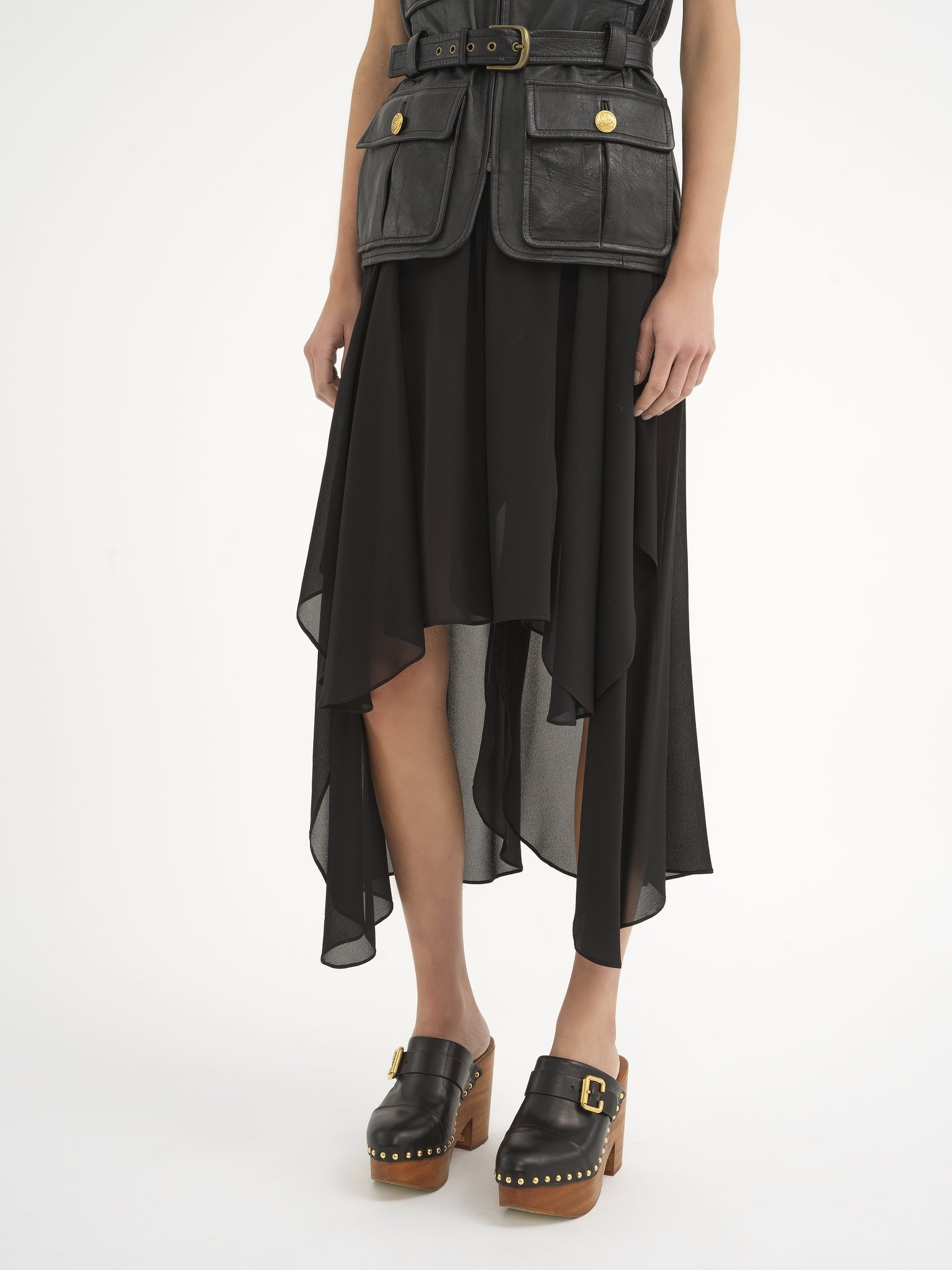 FLUID VOLANT SHORTS IN SILK GEORGETTE - 4