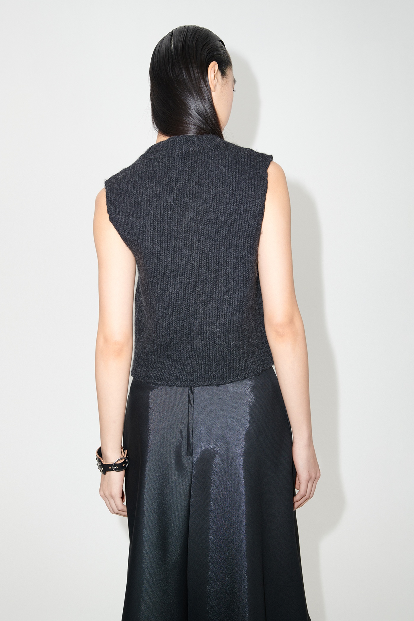 Intact Vest Shadow Black Funky Acrylic - 4