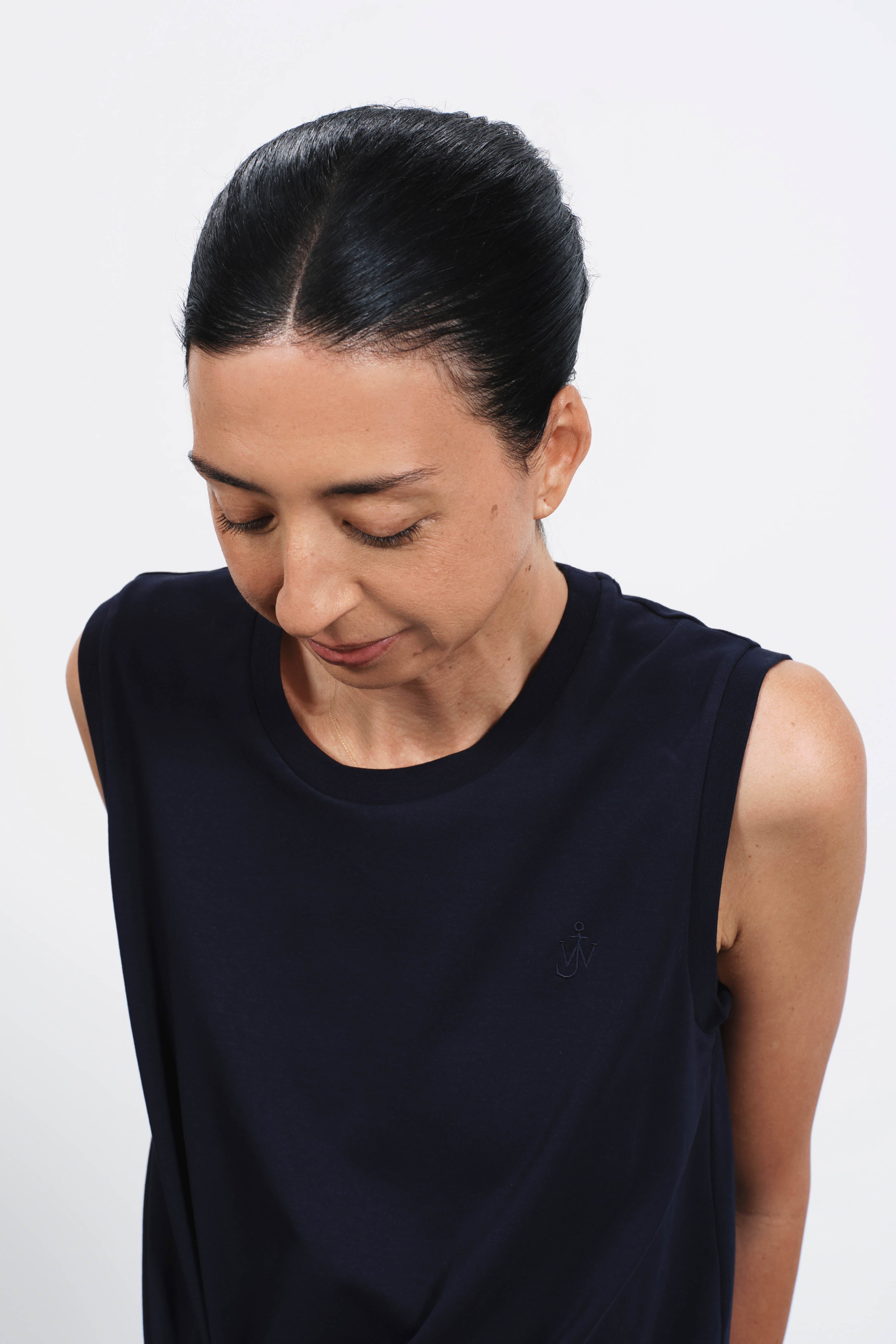 HEM KNOT TANK TOP IN NAVY - 6