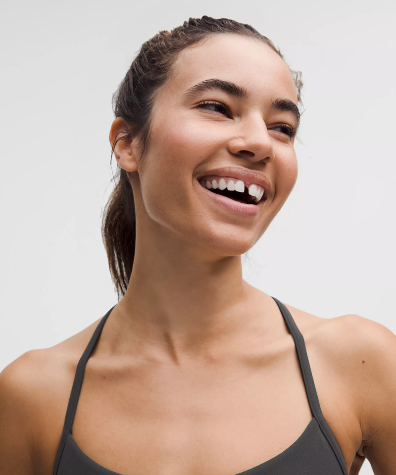 Flow Y Bra Light Support, C/D Cup *Evolve 4
