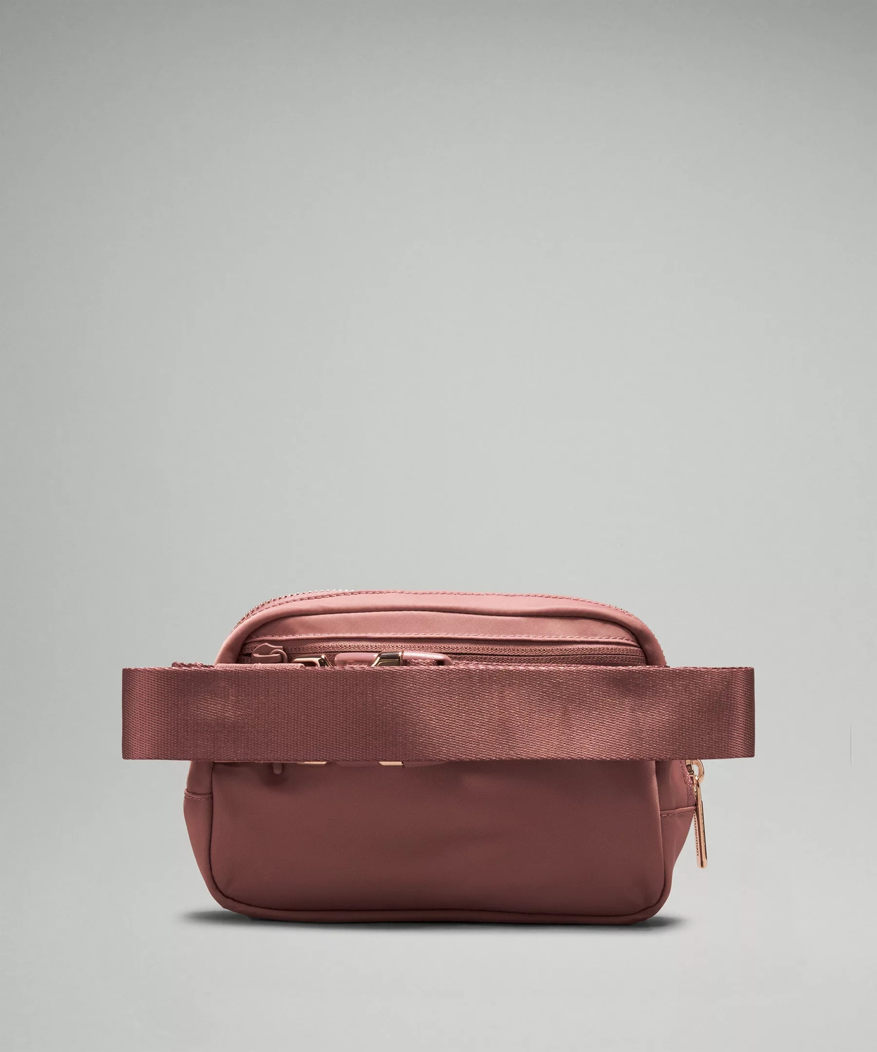 Everywhere Belt Bag 1L *Metal Hardware - 3