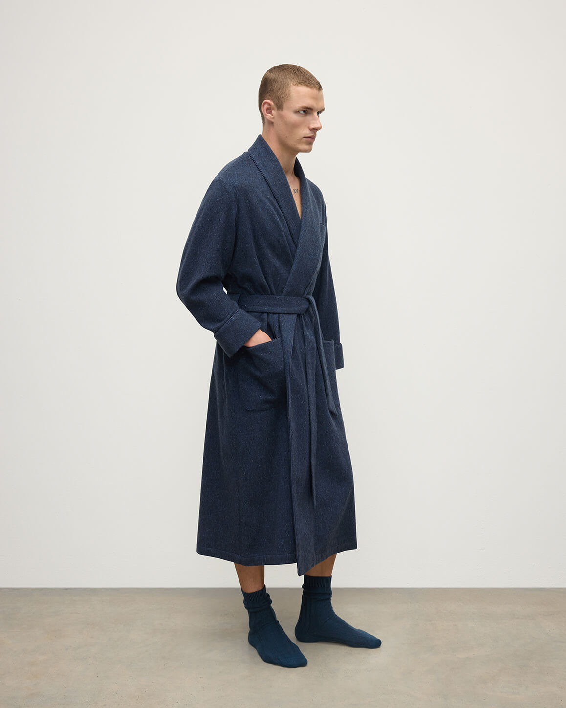 Donegal Cashmere Navy Dressing Gown - 3