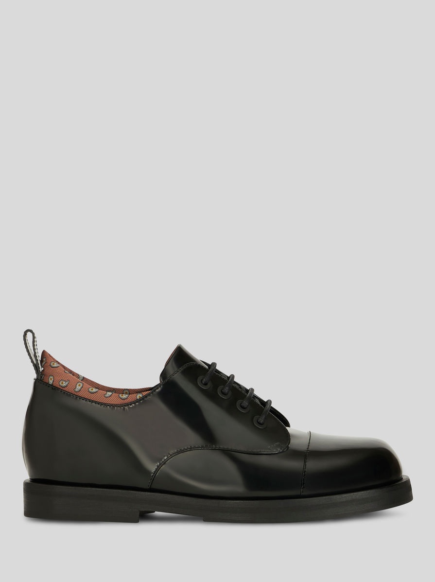 LACE-UP SHOES WITH PAISLEY PATTERN - 1