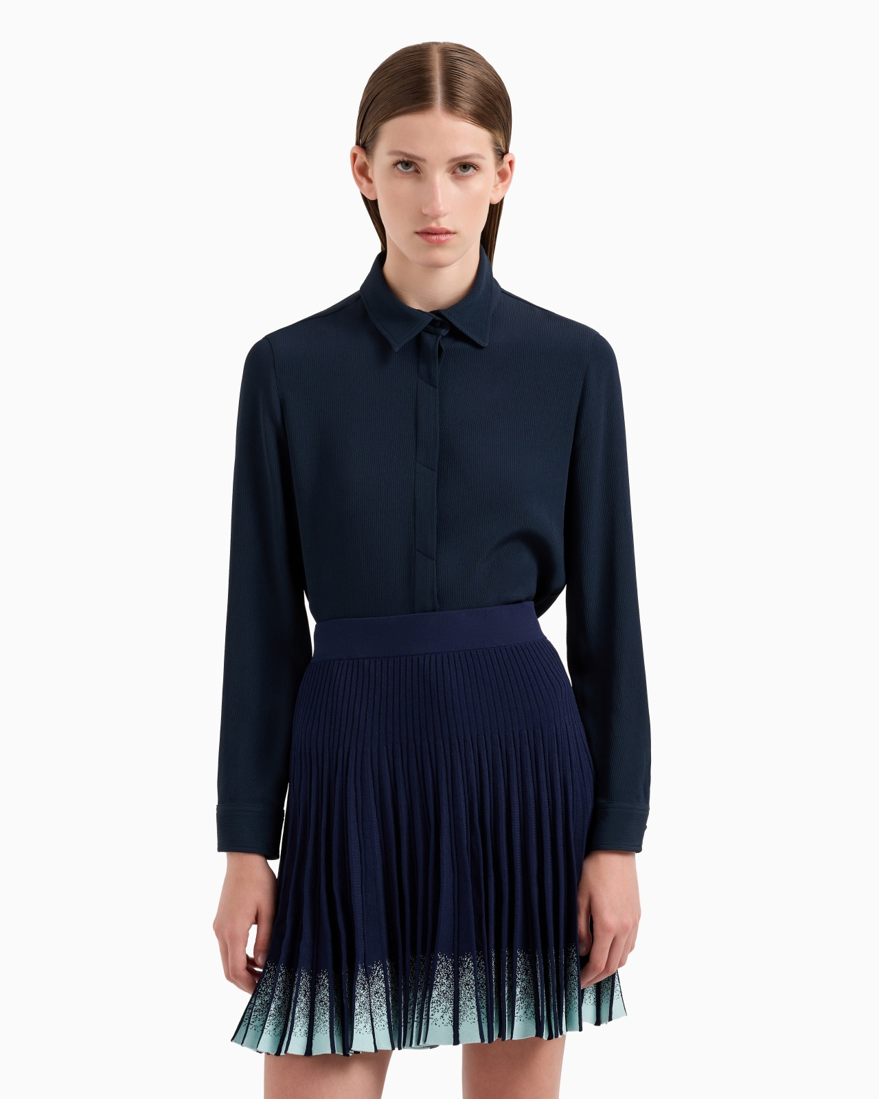 Pleated knit skirt with gradient ribbing - 2